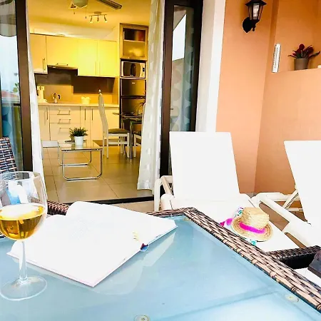 Apartamento Royal Garden Sea Views By Deihu Experiences *