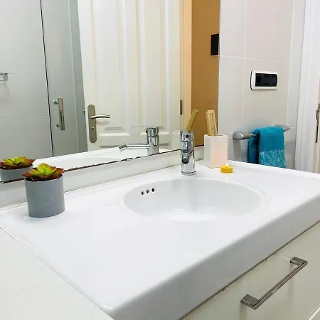 Apartamento Royal Garden Sea Views By Deihu Experiences *