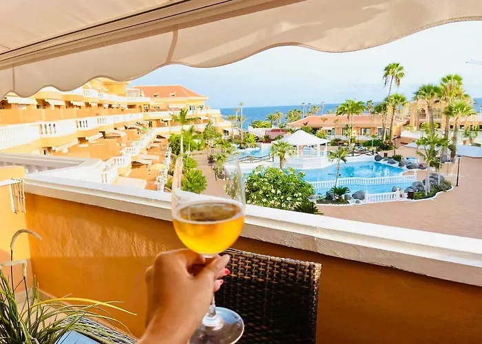 Royal Garden Sea Views By Deihu Experiences Apartmán
